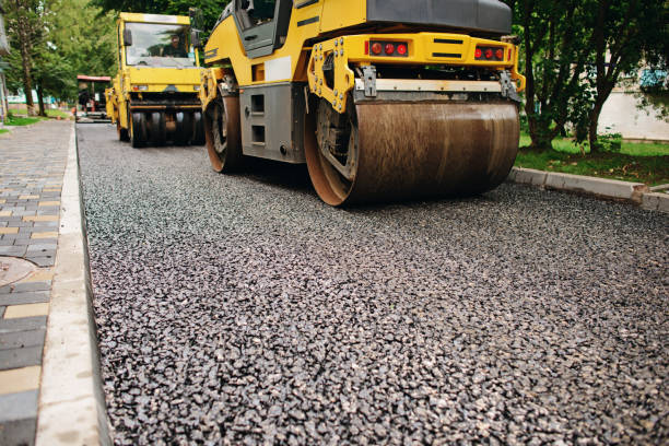 Best Professional Driveway Pavers  in Frostburg, MD